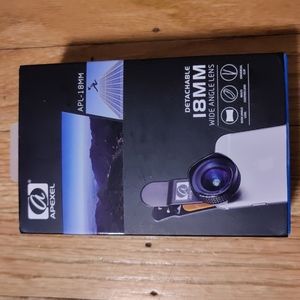 New- Apexel detachable 18 MM wide angle lens.